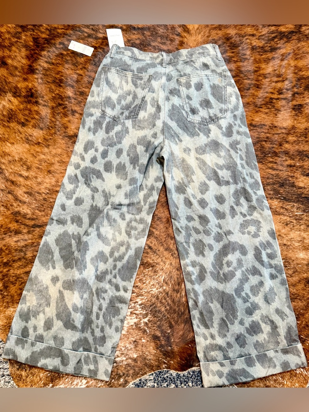 New Anthropologie The Leon Double Hem High-Rise Wide-Leg Cuffed Jeans by Pilcro: - Picture 2 of 10
